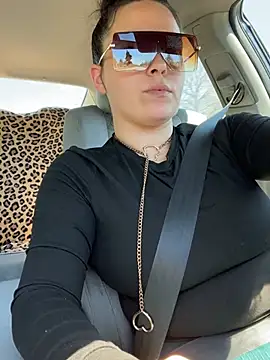 MamaSpicy online show from 10, 5, 2026