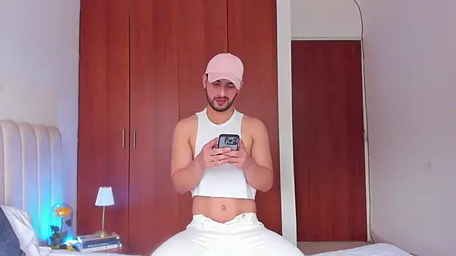 Dark beauty2 online show from 8, 10, 2025