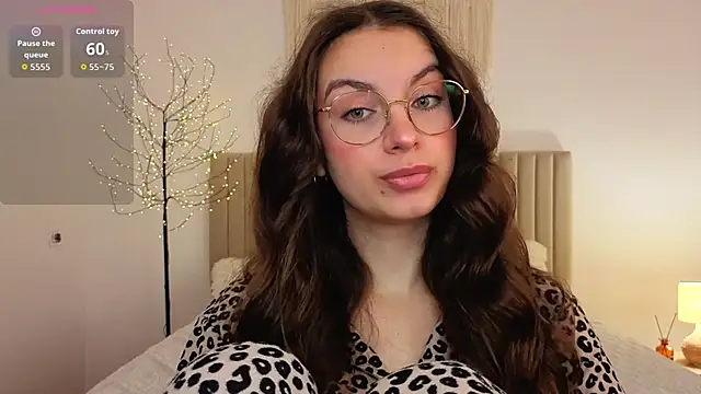Real cutie1 online show from 22, 6, 2026