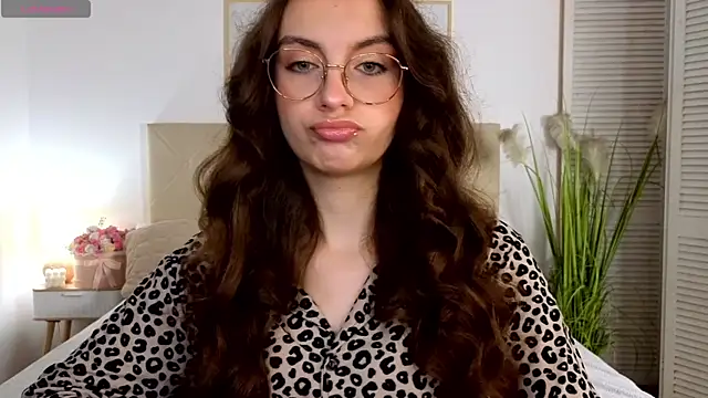 Real cutie1 online show from 23, 6, 2026