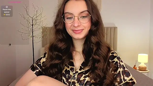 Real cutie1 online show from 6, 7, 2026