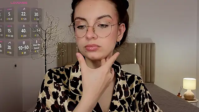 Real cutie1 online show from 7, 7, 2026