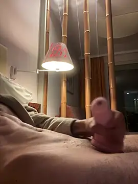 Snapshot of musti312 chatting on 30, 9, 2025 musti312 online show from 30, 9, 2025