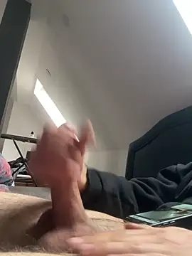 Snapshot of musti312 chatting on 18, 12, 2025 musti312 online show from 18, 12, 2025