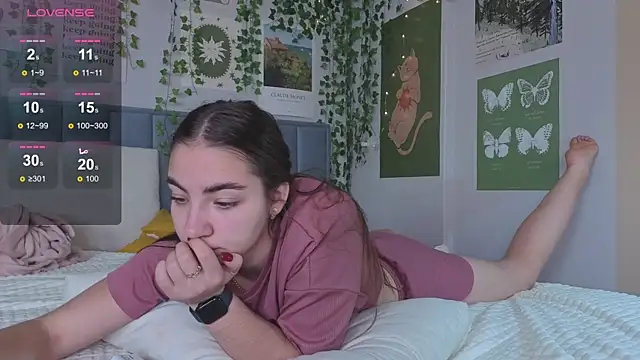 Snapshot of Ashley_Pierce chatting on 19, 9, 2025 Ashley Pierce online show from 19, 9, 2025