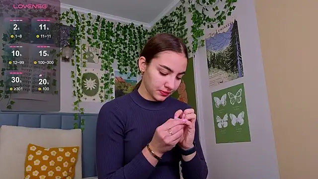 Snapshot of Ashley_Pierce chatting on 15, 10, 2025 Ashley Pierce online show from 15, 10, 2025