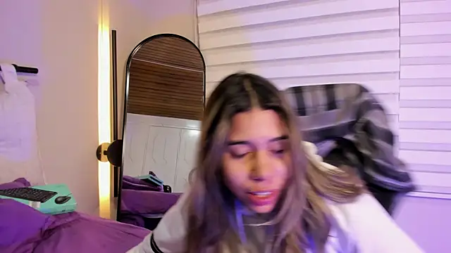 Rachell criss online show from 3, 10, 2025