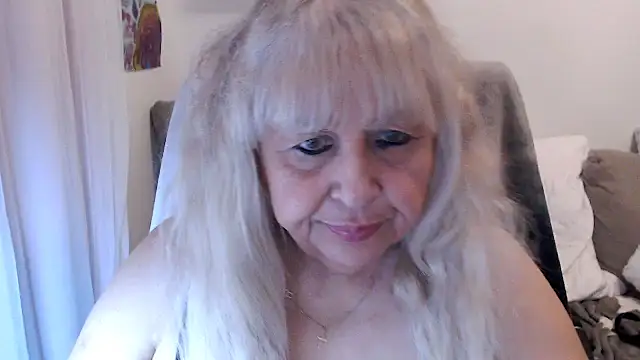 SusiLifeXXX online show from 11, 11, 2025