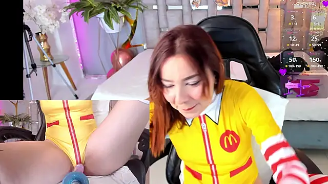 NicoleFerrel online show from 5, 10, 2025