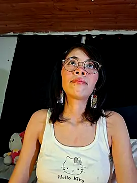 Snapshot of dolliette24 chatting on 9, 8, 2026 dolliette24 online show from 9, 8, 2026