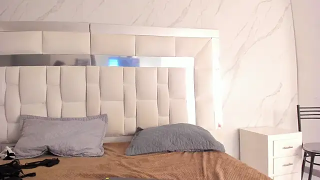 Maia Park online show from 8, 1, 2026