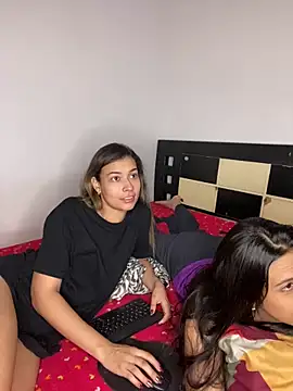 Snapshot of Saloriz_Col chatting on 27, 3, 2026 Saloriz Col online show from 27, 3, 2026