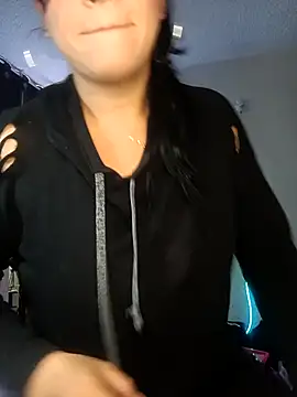 Danniela20 online show from 23, 2, 2026