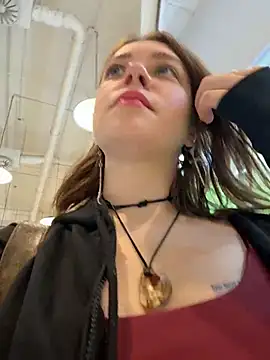 lucy-joy online show from 30, 11, 2025