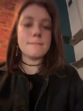 lucy-joy online show from 8, 5, 2026