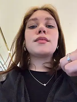 lucy-joy online show from 26, 6, 2026