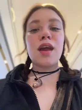lucy-joy online show from 29, 6, 2026