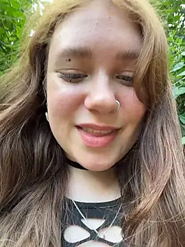 lucy-joy online show from 28, 7, 2026