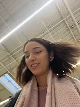 Snapshot of DollyTall chatting on 8, 1, 2026 DollyTall online show from 8, 1, 2026