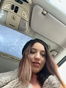 Snapshot of DollyTall chatting on 18, 1, 2026 DollyTall online show from 18, 1, 2026