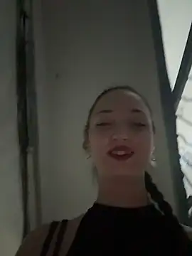 DollyTall online show from 17, 7, 2026