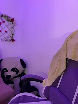 Emily Taylor2 online show from 22, 2, 2026