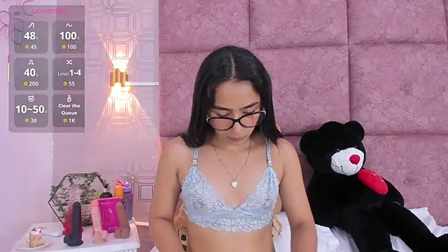 AmyStar1 online show from 3, 8, 2026