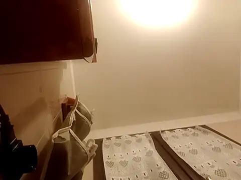 Snapshot of ynroh_87 chatting on 13, 3, 2026 ynroh 87 online show from 13, 3, 2026