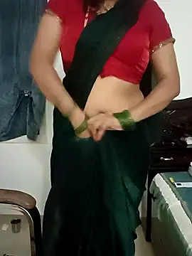 Snapshot of Niharika555 chatting on 13, 7, 2026 Niharika555 online show from 13, 7, 2026