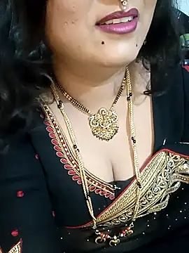 Snapshot of Niharika555 chatting on 25, 7, 2026 Niharika555 online show from 25, 7, 2026