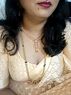 Snapshot of Niharika555 chatting on 28, 7, 2026 Niharika555 online show from 28, 7, 2026