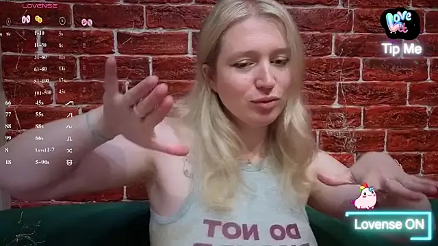 CitrusBlissss online show from 13, 5, 2026