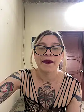 KoraSweett online show from 9, 3, 2026