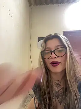 KoraSweett online show from 11, 3, 2026