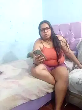 miroqui143 online show from 17, 2, 2026