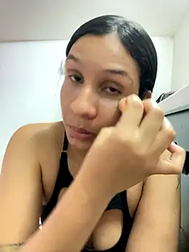 Snapshot of Danny_gonza chatting on 5, 10, 2025 Danny gonza online show from 5, 10, 2025