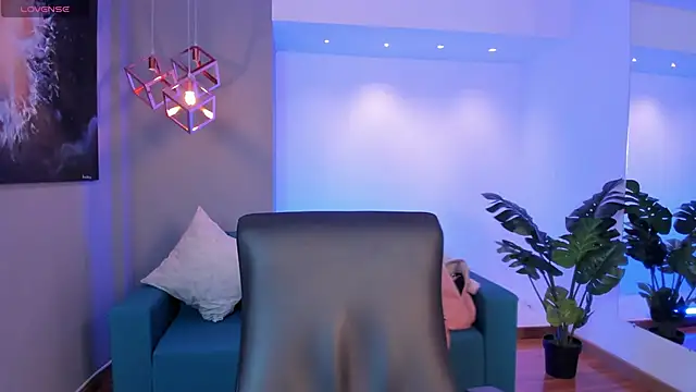 Snapshot of AidaJones chatting on 23, 11, 2025 AidaJones online show from 23, 11, 2025