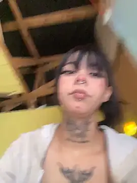 kiittyselenita online show from 23, 3, 2026