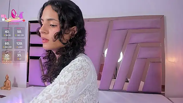 HadaKiss online show from 5, 12, 2025