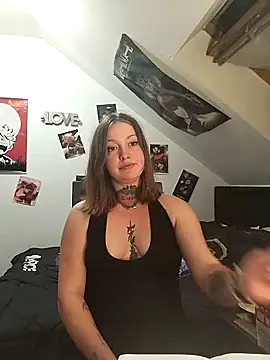 Amatrice X online show from 4, 5, 2026