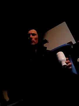 Snapshot of Wilsonn86 chatting on 15, 11, 2025 Wilsonn86 online show from 15, 11, 2025