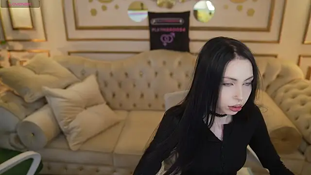 VivianSweet  online show from 29, 4, 2026