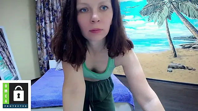 Snapshot of Graceful_Lady chatting on 9, 10, 2025 Graceful Lady online show from 9, 10, 2025