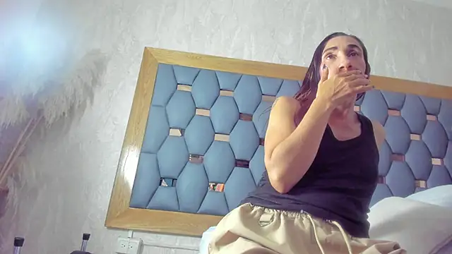 crystal sm online show from 4, 10, 2025