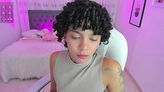 aitana kahlo online show from 18, 9, 2025