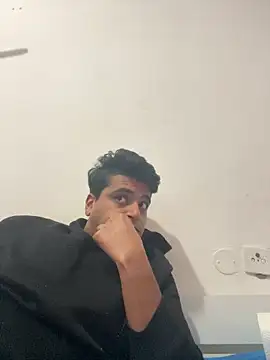 Snapshot of Noam7080z chatting on 1, 2, 2026 Noam7080z online show from 1, 2, 2026