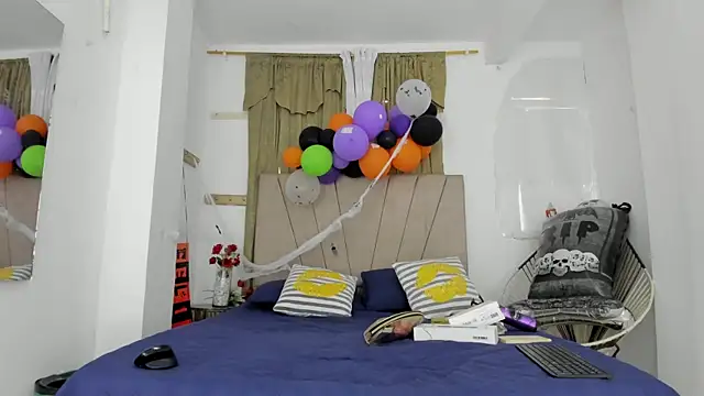 Lady miss    online show from 28, 10, 2025