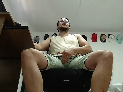 Snapshot of cloudsxxx chatting on 14, 1, 2026 cloudsxxx online show from 14, 1, 2026