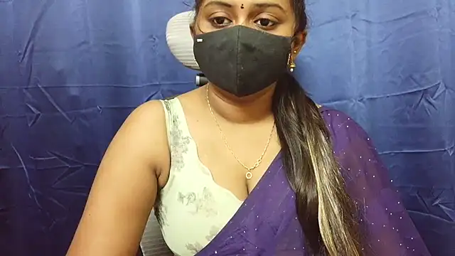 Snapshot of Pavani-Sexy chatting on 4, 7, 2026 Pavani-Sexy online show from 4, 7, 2026
