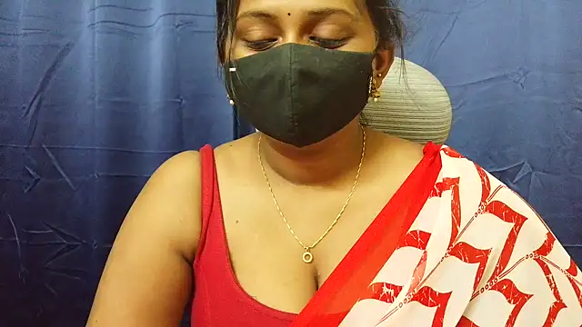 Snapshot of Pavani-Sexy chatting on 13, 7, 2026 Pavani-Sexy online show from 13, 7, 2026